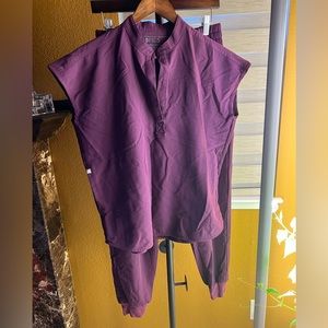 Figs Technical Collection Scrub Set $55